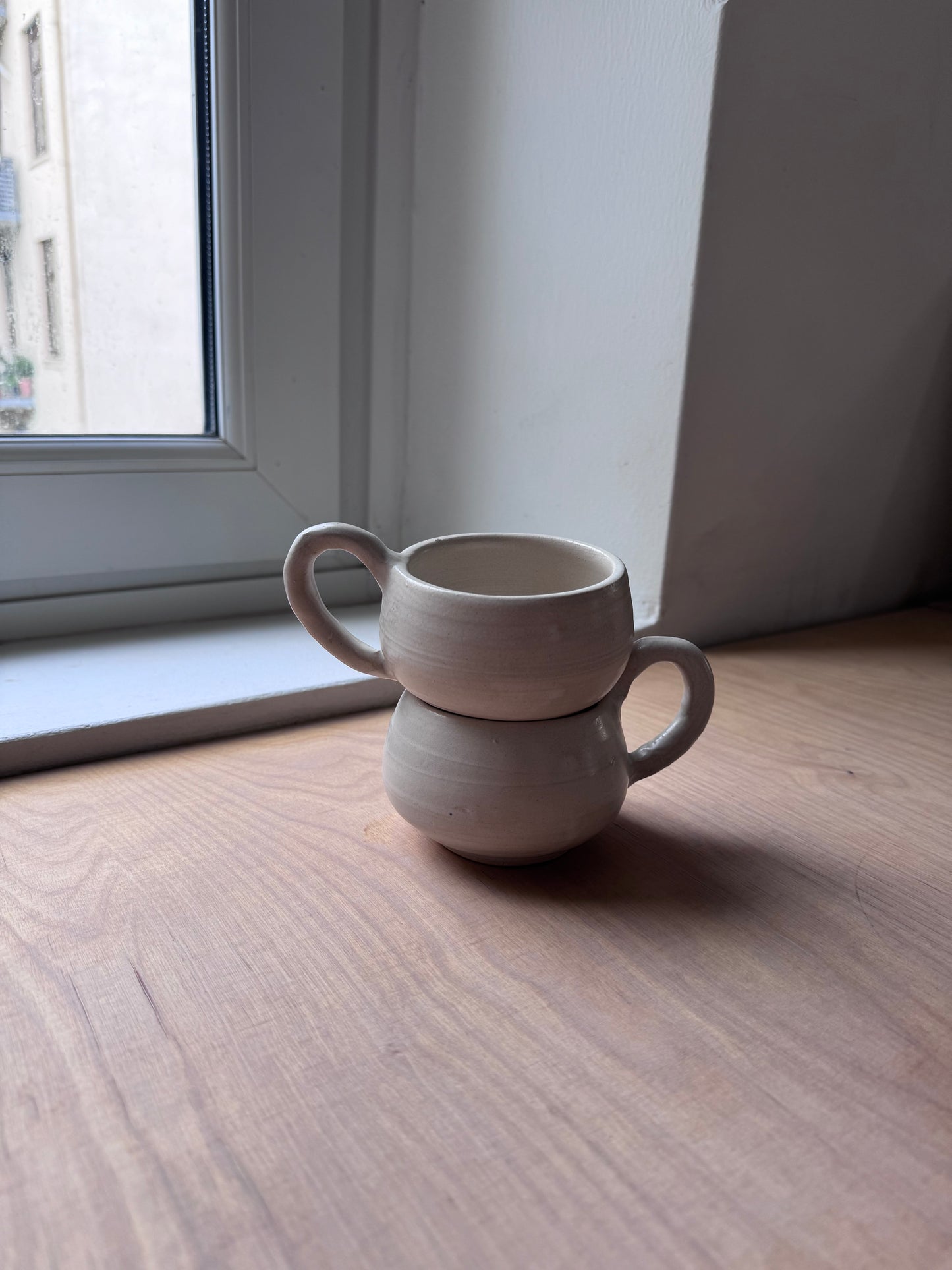 Stackable Cup in Milky White